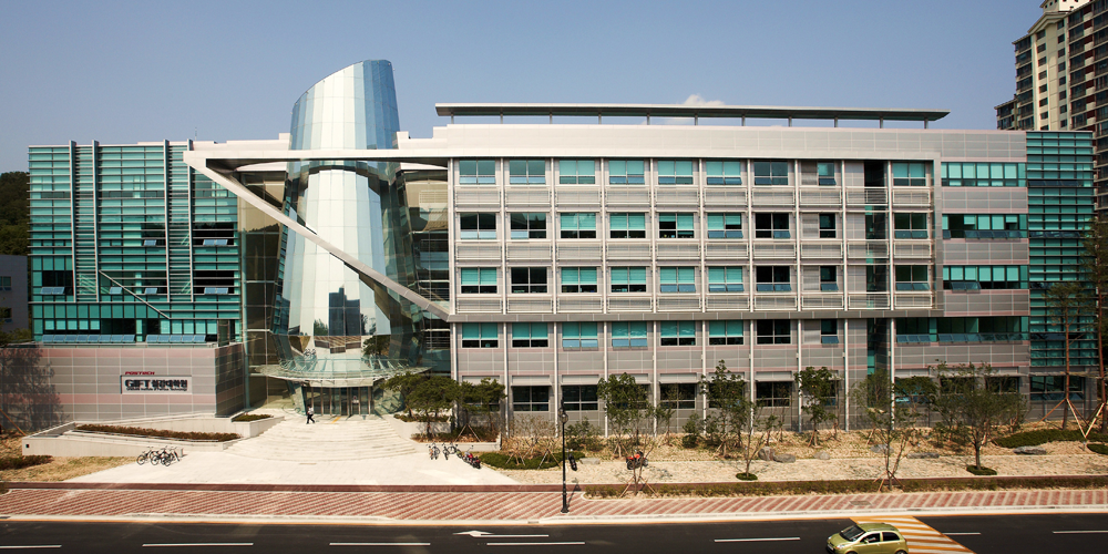 Pohang University of Science and Technology